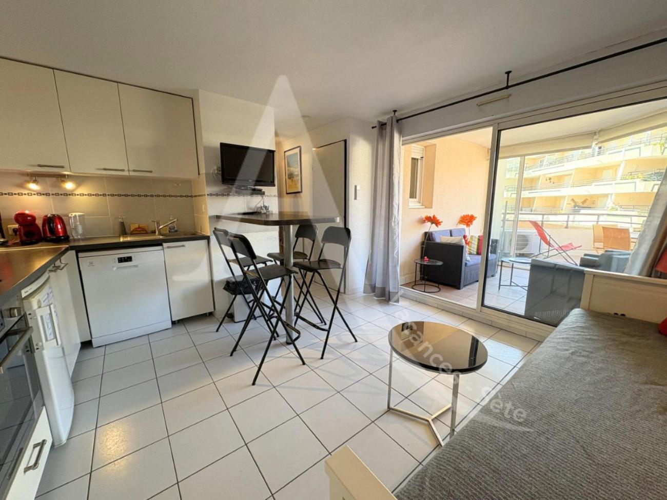 4 Pers, 1 Chambre, Plages Et Commerces A Pied Сет Экстерьер фото